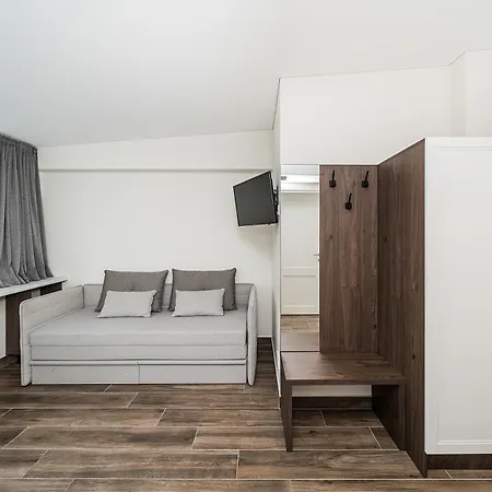 Prive Near Nemunas Island No.1 By Urban Rent *
